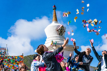 折多山垭口祈福