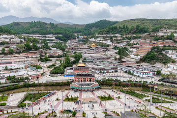 青海湟中塔尔寺全景