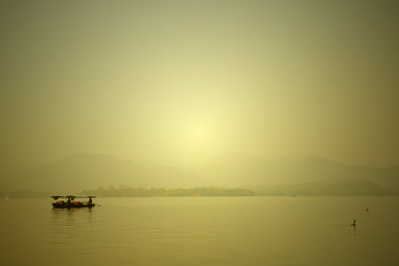 烟波西湖