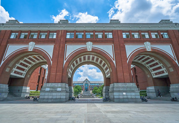 华东政法大学