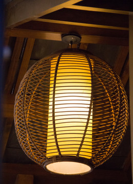 古朴日式灯具