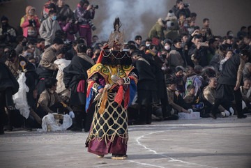 莫郎节跳神