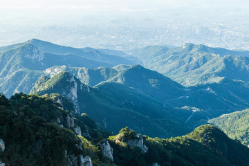 山峰