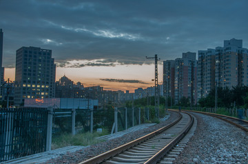 城市夕阳霞光