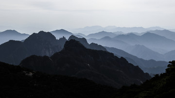 水墨远山意境山水