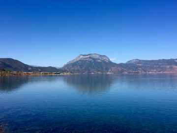 泸沽湖山水风光