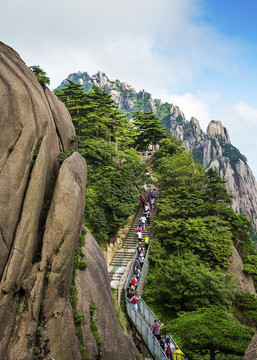 黄山玉屏楼天都峰