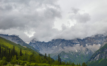 四姑娘山景区