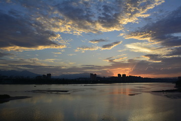 金山大桥夕阳