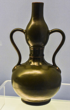 茶叶末釉葫芦形瓶