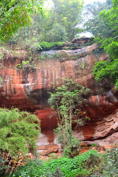 赤水红石野谷飞雨岩瀑布
