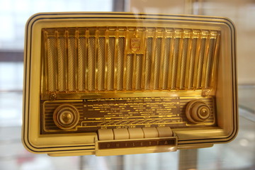 50年代荷兰晶体管收音机