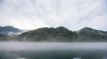 奇峰秀水