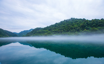 湖面