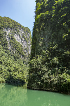 峡谷河流风光