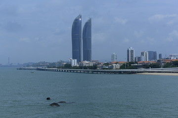 世茂海峡大厦