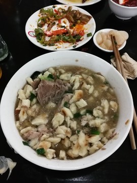 羊肉泡馍