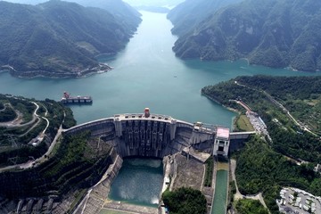 隔河岩水电站