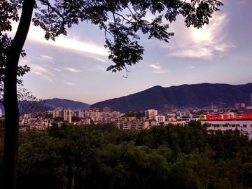 重庆北碚城市暮色风景