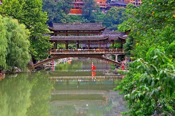 西江苗寨风雨桥