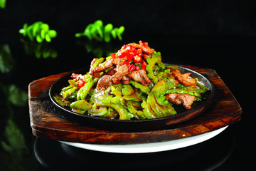 鐵板涼瓜黃牛肉
