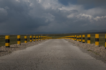 高原上的路