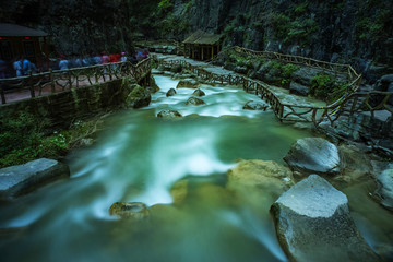 八泉峡风光