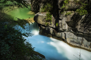 八泉峡风光