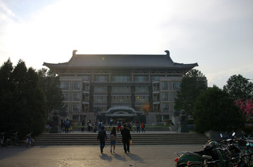 北京大学图书馆