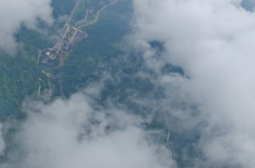 张家界天门山盘山公路