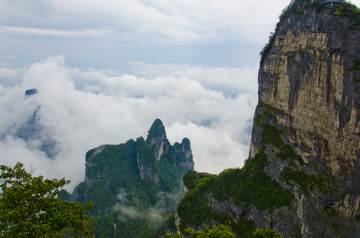 高山悬崖