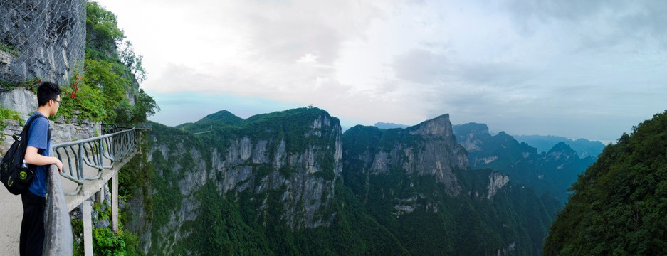 天门山全景图