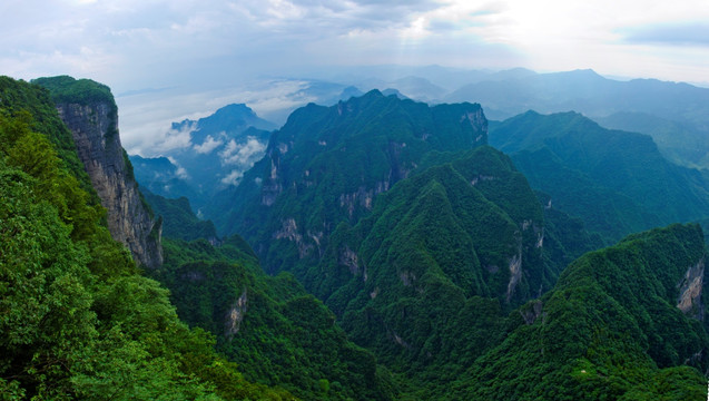 天门山全景图