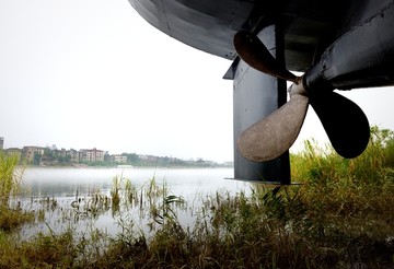 清江雾景