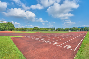 上海中医药大学运动场