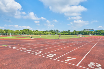 上海中医药大学运动场