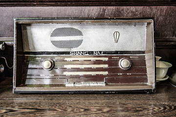 古老收音机