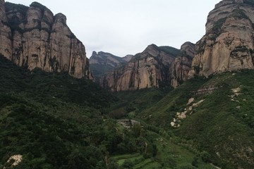 航拍黄崖洞风景区