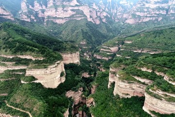 航拍黄崖洞风景区