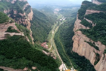 航拍黄崖洞风景区