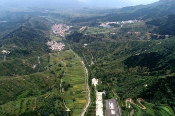 航拍黄崖洞风景区