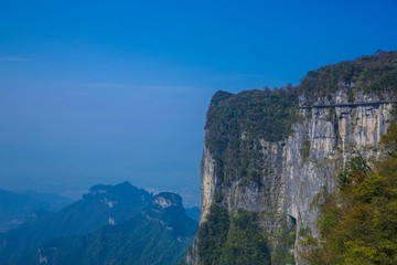 张家界天门山栈道风光