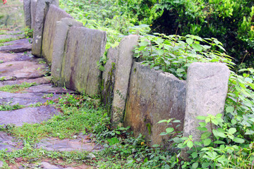 侗寨石围栏围墙