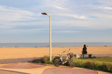 海边女人