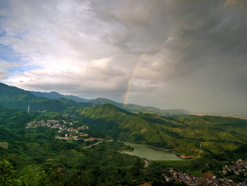 金华尖峰山山下吴水库