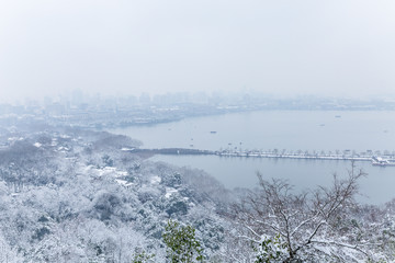 西湖雪景