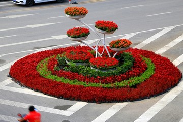 城市道路花堆