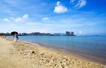 海南三亚湾风光