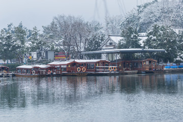 西湖雪景