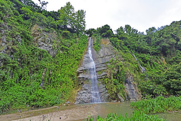 深圳凤凰山神坑湖